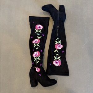Carlos Santana Black Over-the-Knee Boots with Pink Floral Embroidery 6.5